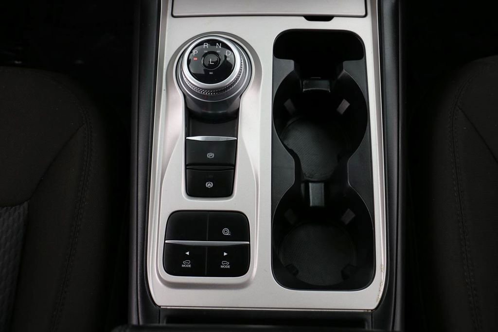 Certified 2022 Ford Explorer XLT image 28