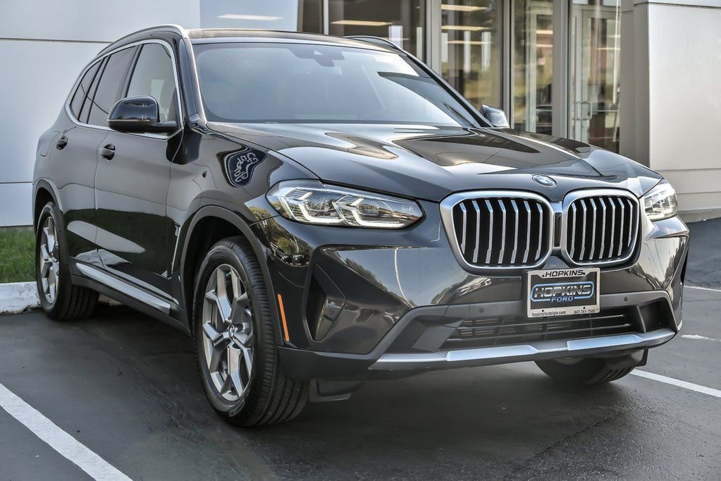Used 2023 BMW X3 xDrive30i w/ Premium Package image 10