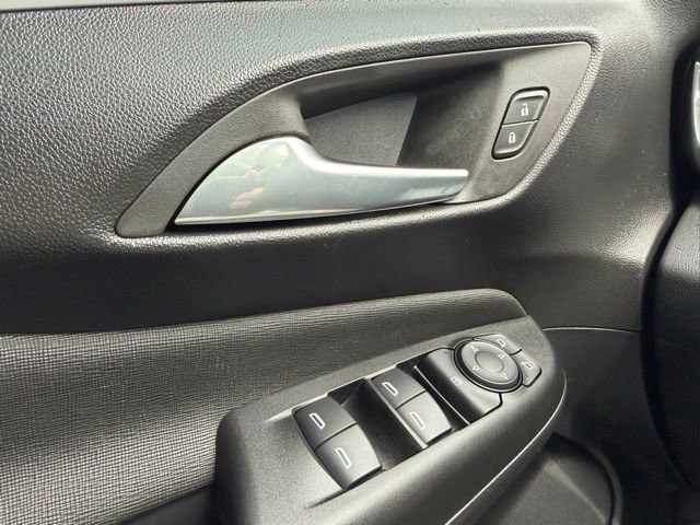 Used 2025 Buick Envista Preferred FWD image 17