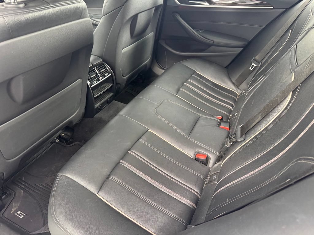 Used 2018 BMW 540i xDrive AWD/4WD image 14