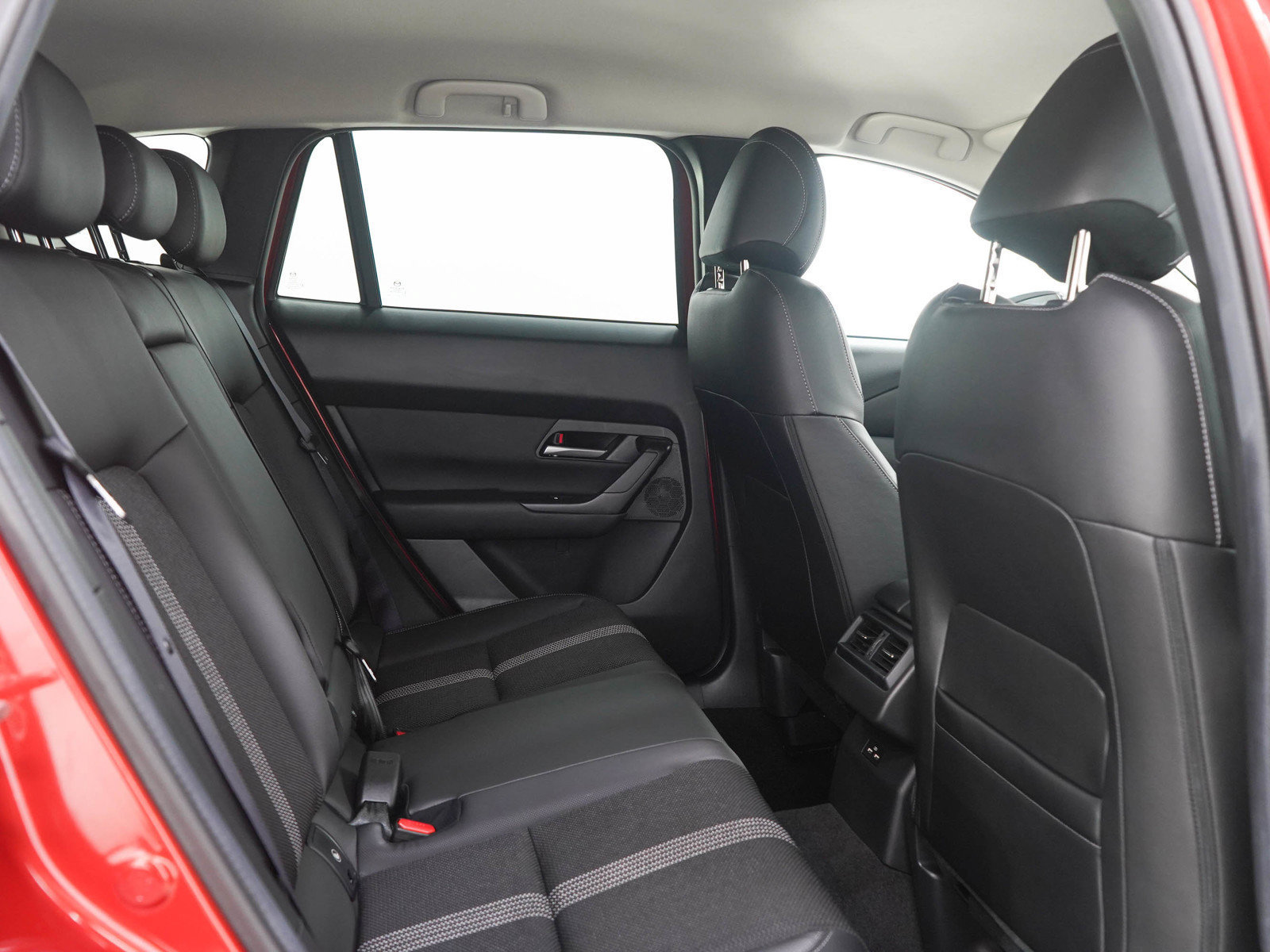 Used 2024 MAZDA CX-50 AWD 2.5 S w/ Preferred Package image 14