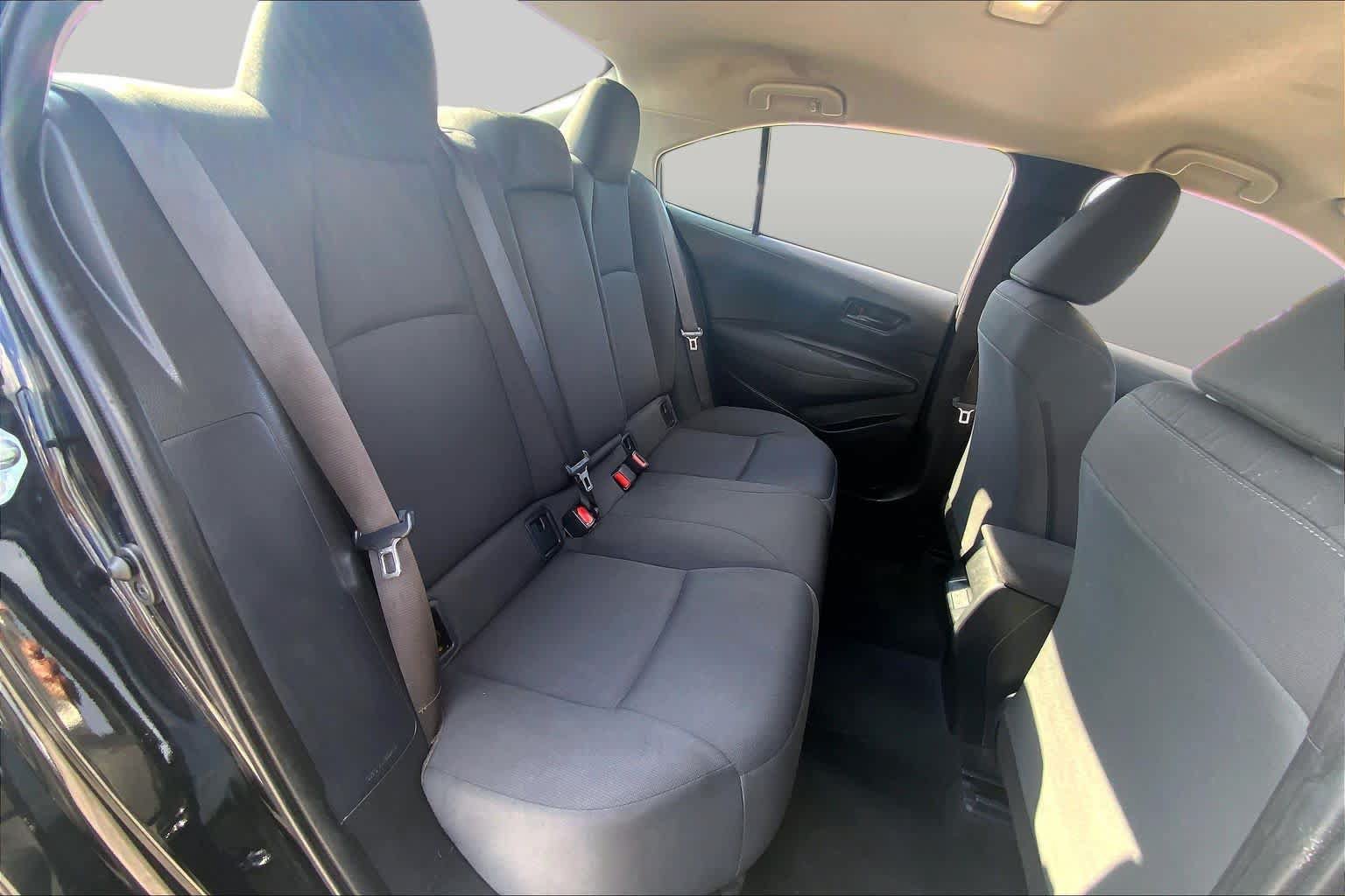 Used 2024 Toyota Corolla LE FWD image 19