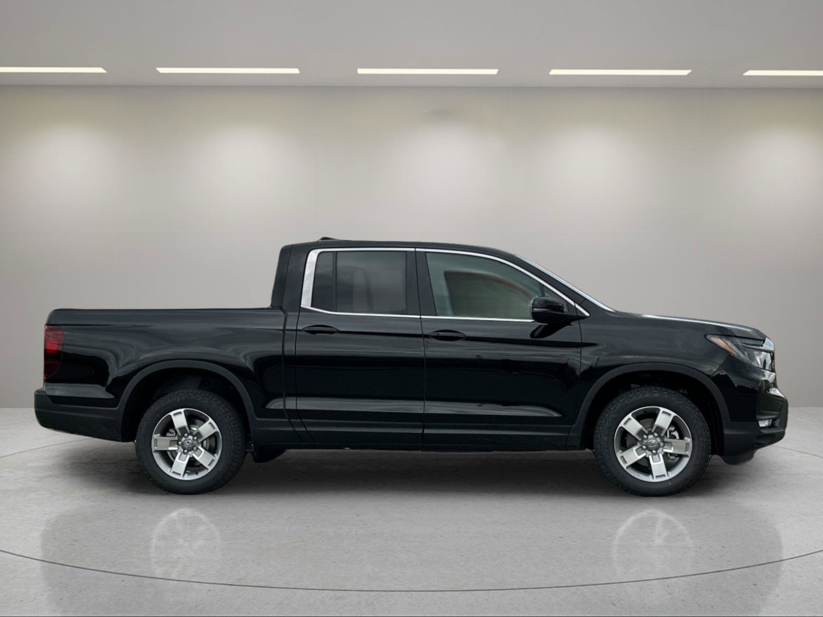 New 2026 Honda Ridgeline RTL image 2