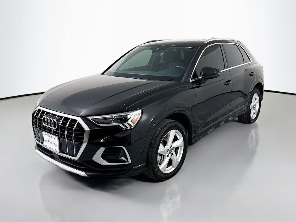 Used 2019 Audi Q3 2.0T Premium Plus AWD/4WD image 1