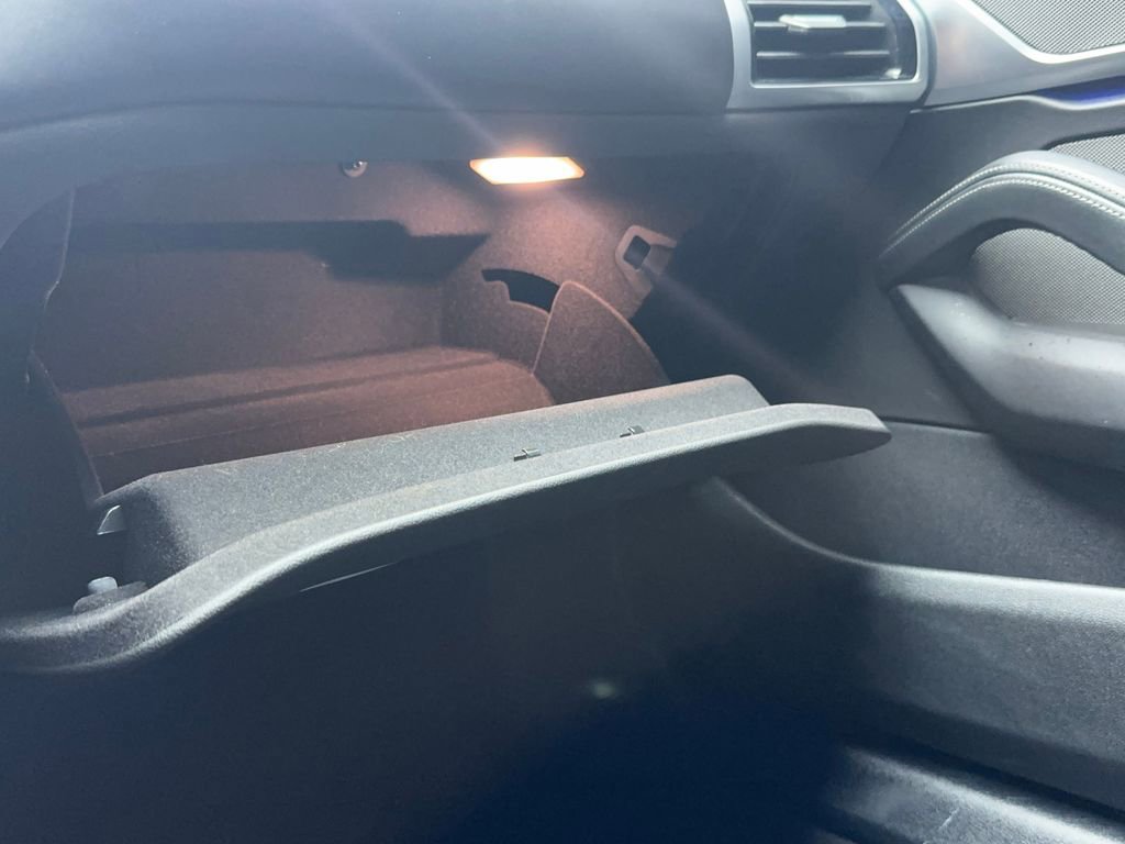 Used 2022 BMW 840i Coupe image 42