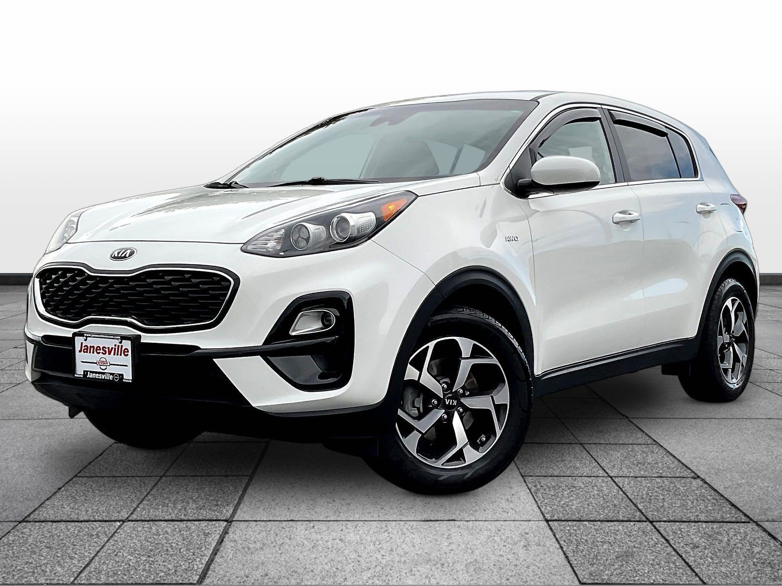 Used 2020 Kia Sportage LX AWD/4WD image 3