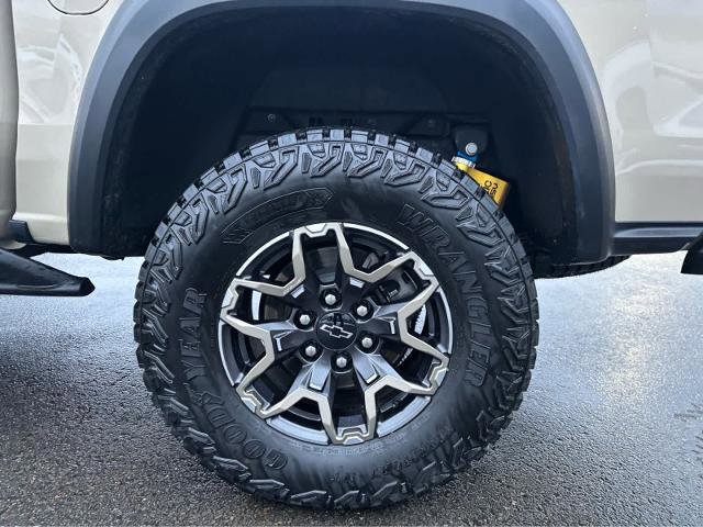 Used 2024 Chevrolet Colorado ZR2 w/ Safety Package image 4