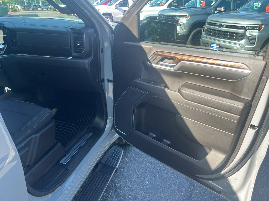 Used 2024 GMC Sierra 1500 Elevation AWD/4WD image 27