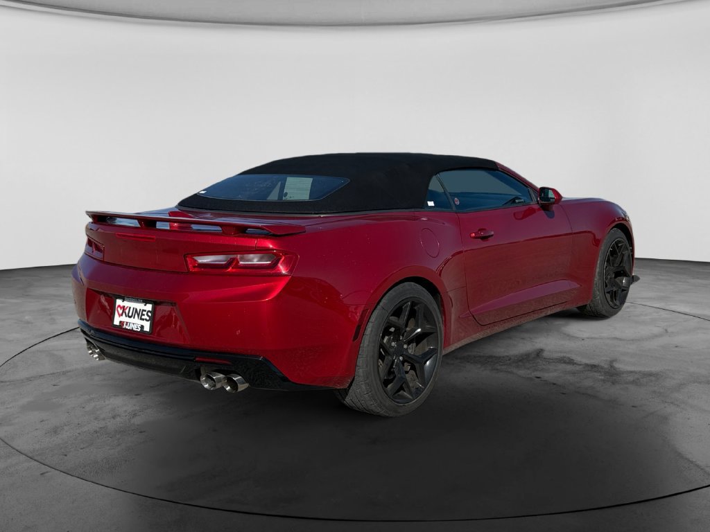 Used 2016 Chevrolet Camaro SS RWD image 9