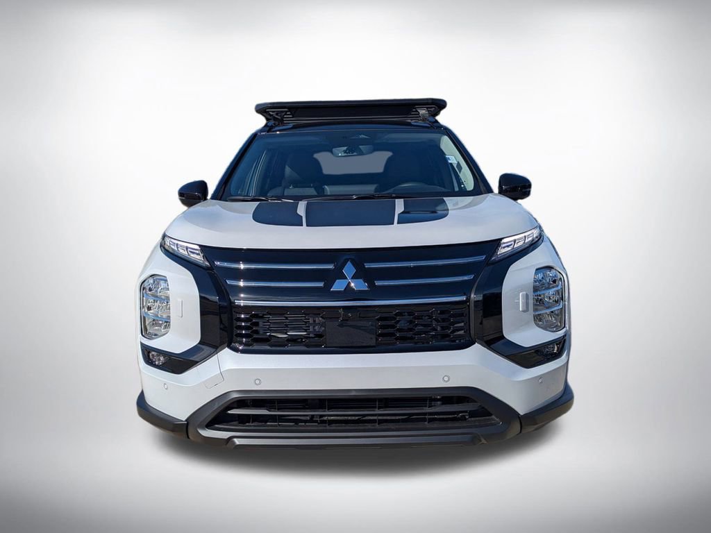 New 2026 Mitsubishi Outlander Trail Edition image 8