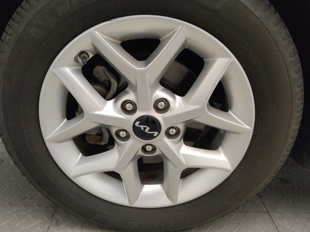 Used 2022 Kia Soul S FWD image 31