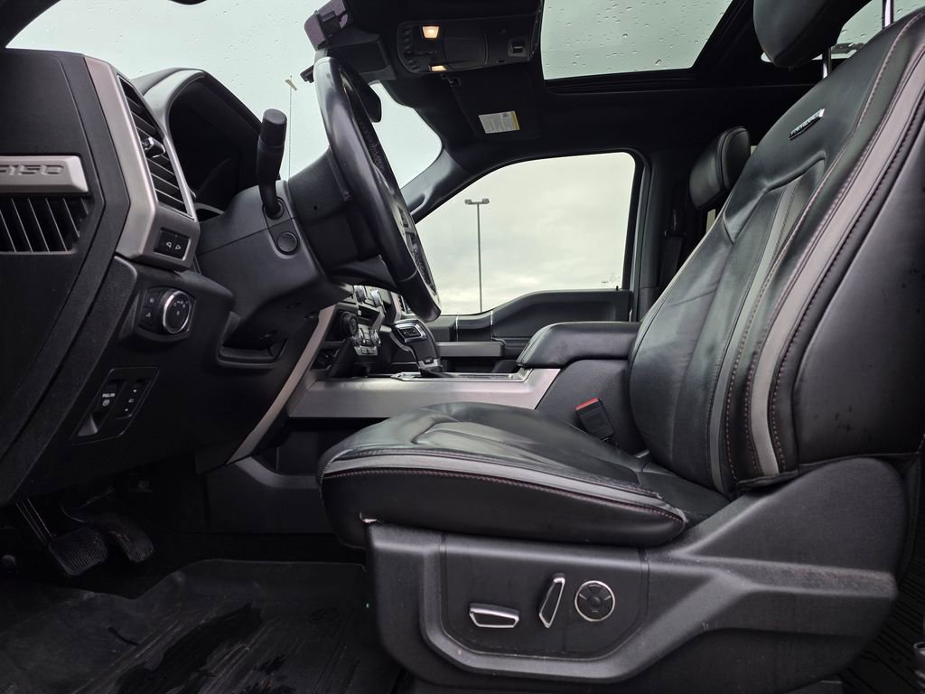 Used 2018 Ford F150 Platinum w/ Equipment Group 701A Luxury AWD/4WD image 11