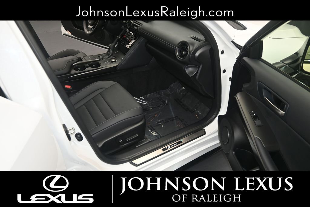 Used 2025 Lexus IS 350 F Sport w/ Navigation Package RWD image 14