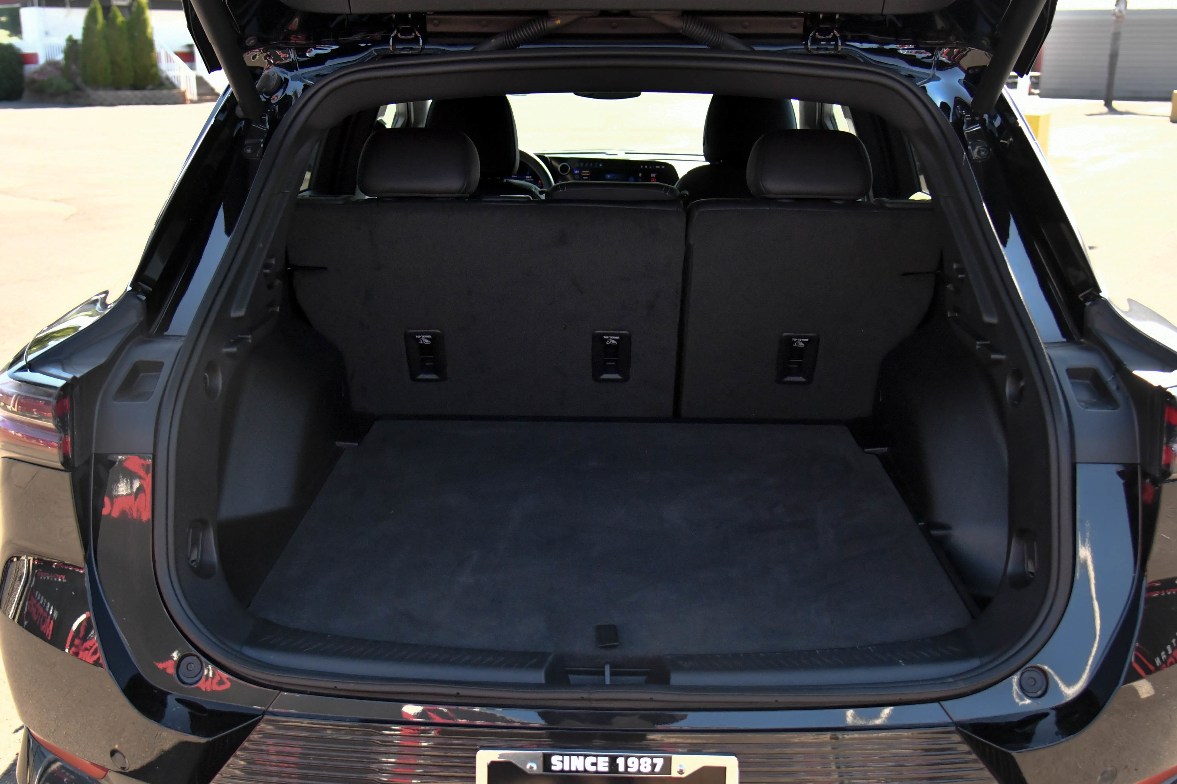 Used 2025 Chevrolet Equinox EV LT FWD image 48