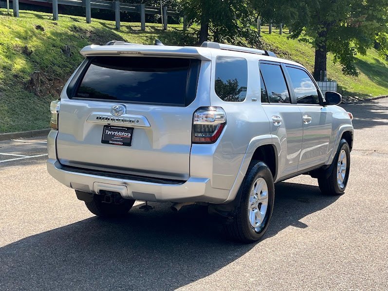 Used 2021 Toyota 4Runner SR5 image 22