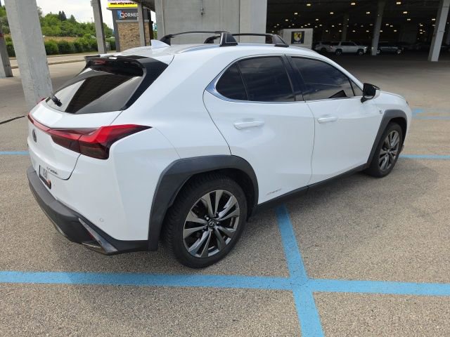 Used 2019 Lexus UX 250h F Sport w/ F Sport Premium Package AWD/4WD image 4