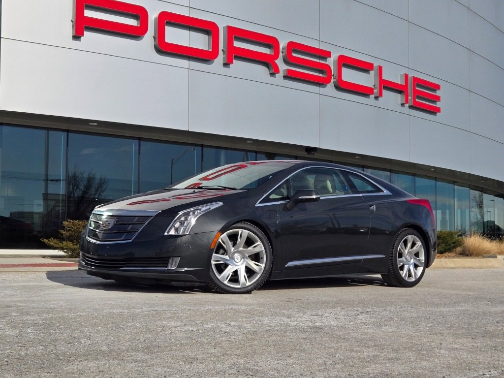 Used 2016 Cadillac ELR image 1