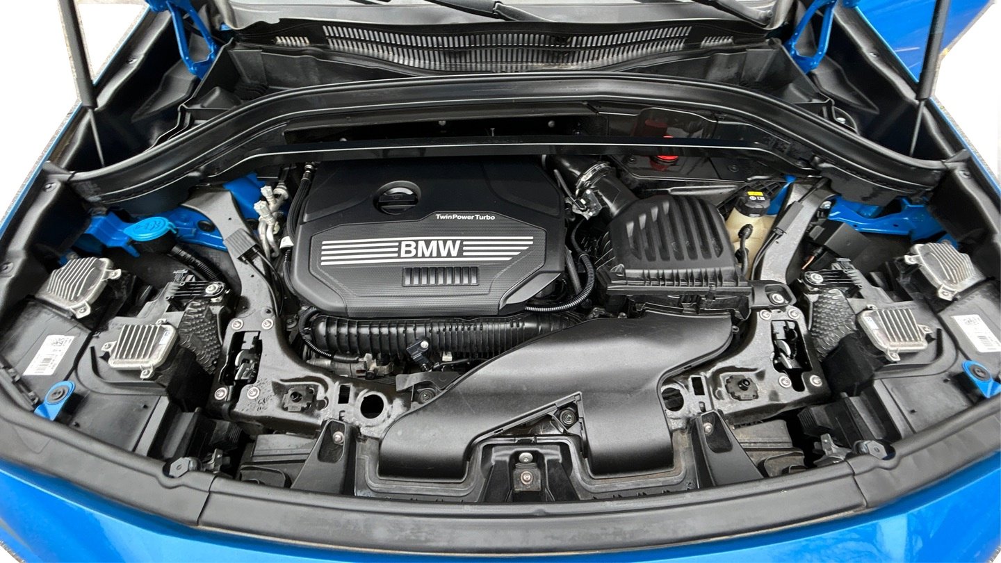 Used 2020 BMW X2 sDrive28i image 9