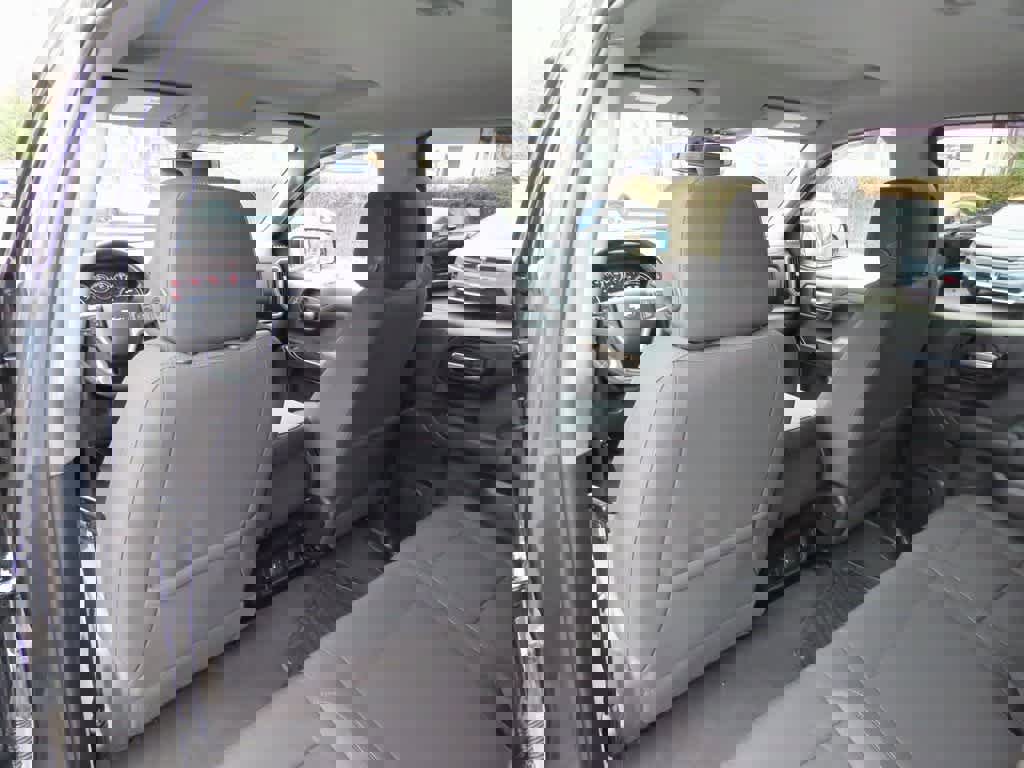 Used 2020 Chevrolet Silverado 1500 LT w/ All-Star Edition image 17