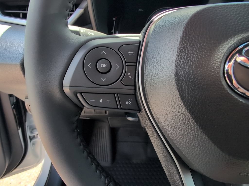 Certified 2026 Toyota Corolla SE FWD image 24