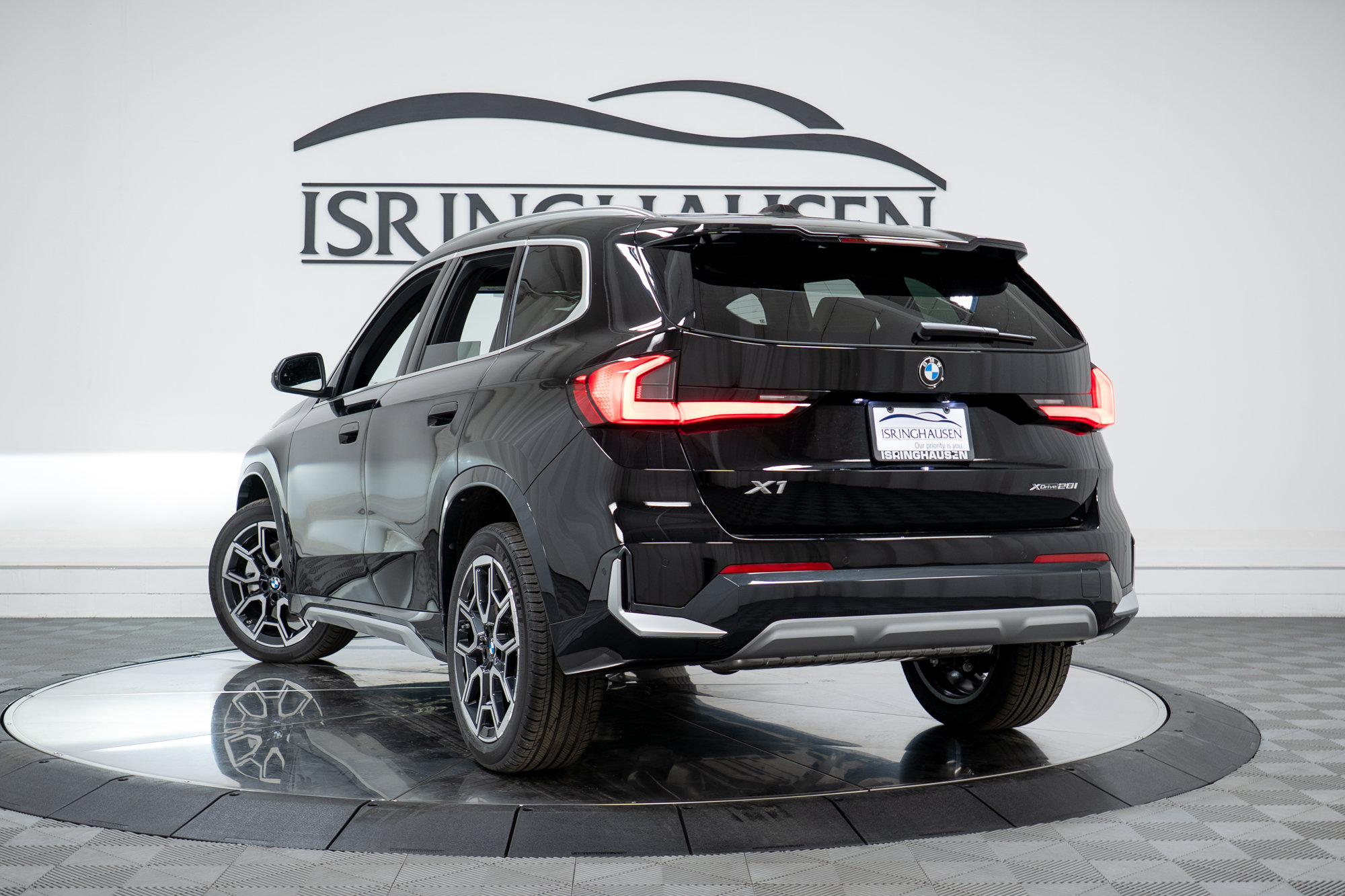 New 2026 BMW X1 xDrive28i w/ Convenience Package AWD/4WD image 28