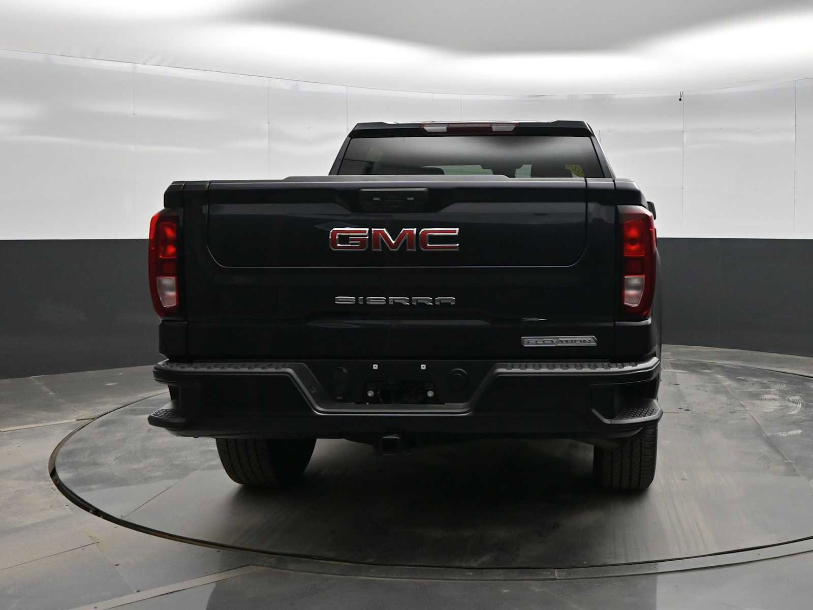 Used 2024 GMC Sierra 1500 Elevation image 5