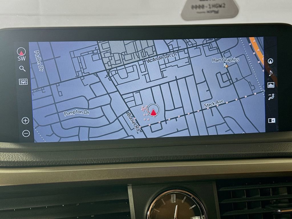 Used 2021 Lexus RX 350L FWD w/ Premium Package image 16