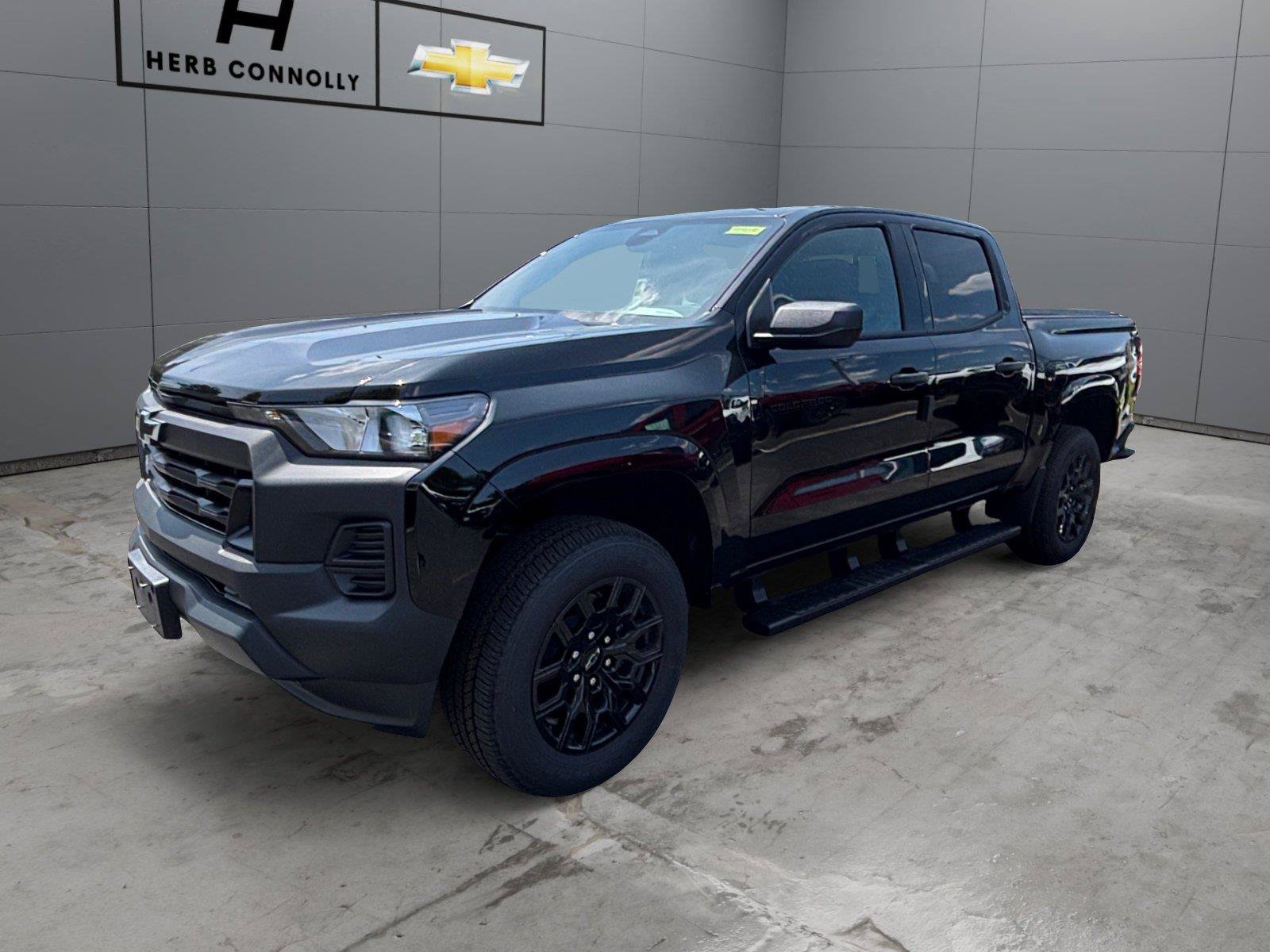 New 2026 Chevrolet Colorado W/T AWD/4WD image 1