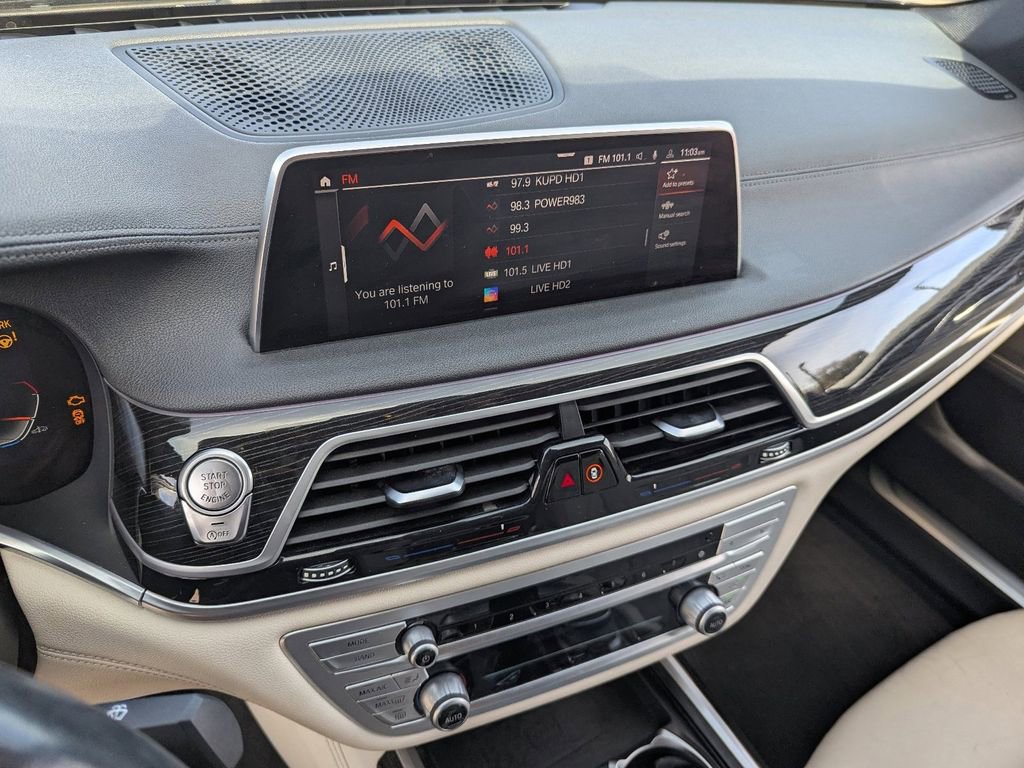 Used 2021 BMW 740i w/ M Sport Package RWD image 26