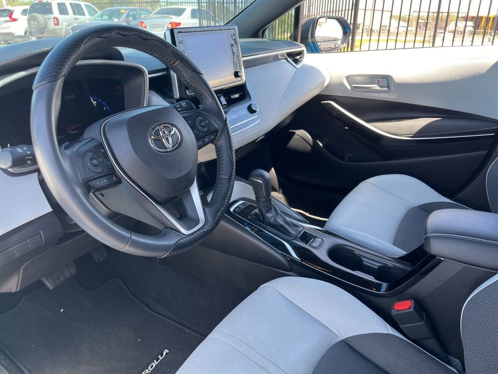 Used 2022 Toyota Corolla XSE image 16