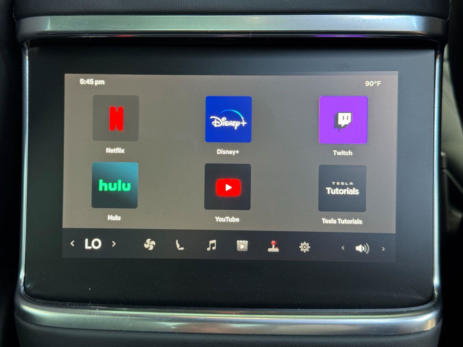 Used 2022 Tesla Model X AWD/4WD image 39