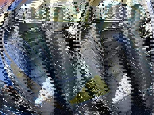 Used 2023 Buick Envision Essence image 10