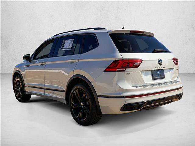Used 2024 Volkswagen Tiguan SE R-Line AWD/4WD image 7