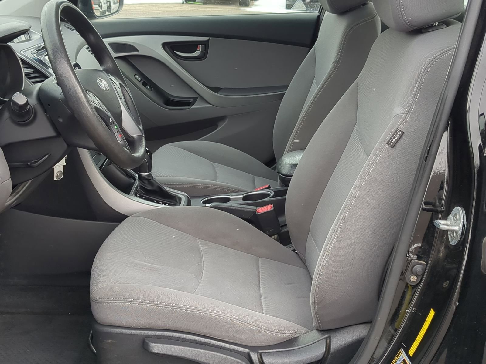 Used 2015 Hyundai Elantra SE w/ Option Group 02 image 27