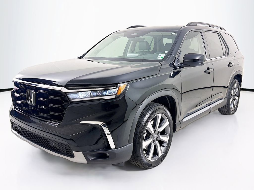 Certified 2024 Honda Pilot Touring