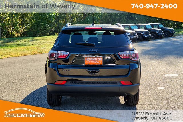 New 2026 Jeep Compass Latitude image 27