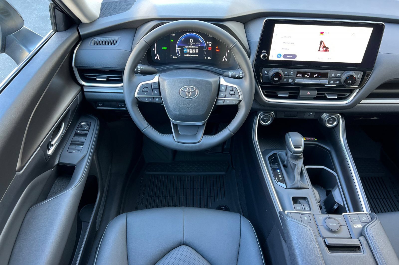 New 2026 Toyota Grand Highlander AWD Hybrid image 11