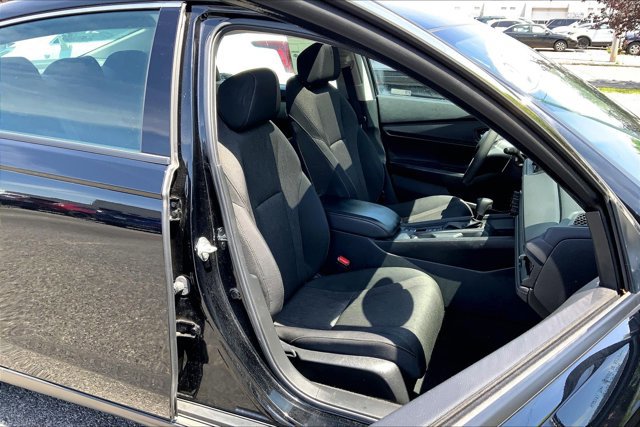 Used 2024 Honda Accord EX image 6