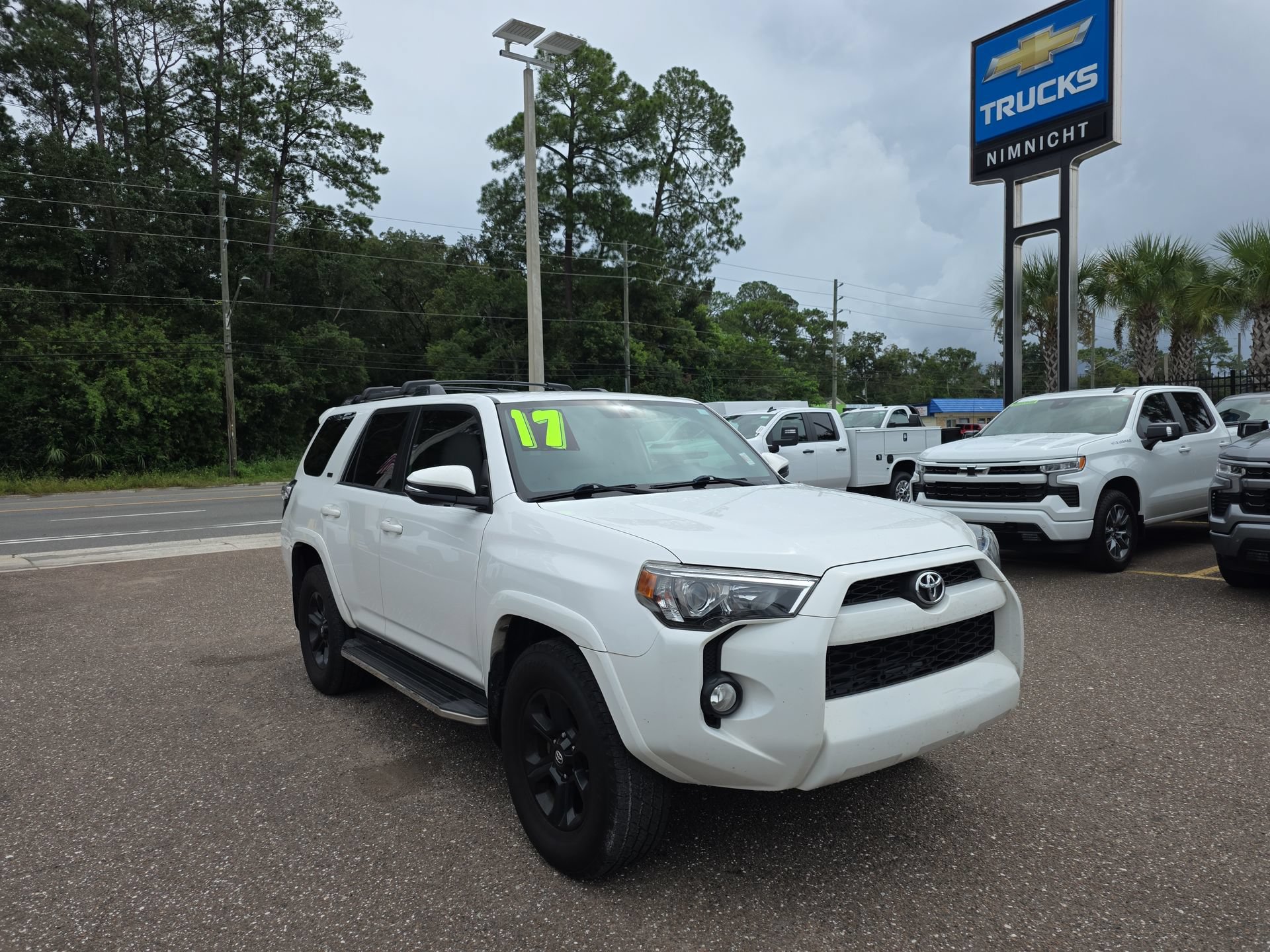 Used 2017 Toyota 4Runner SR5 Premium RWD image 10