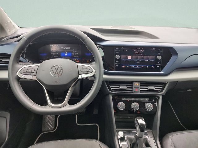 Used 2023 Volkswagen Taos SE FWD image 10
