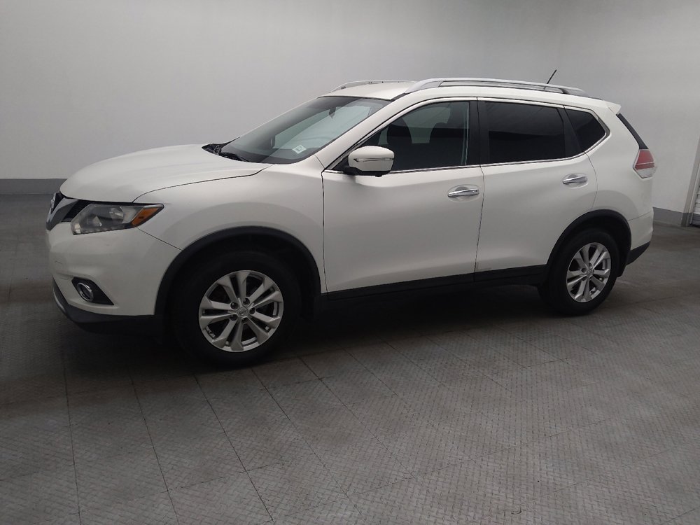 Used 2014 Nissan Rogue SV w/ SV Premium Package image 2
