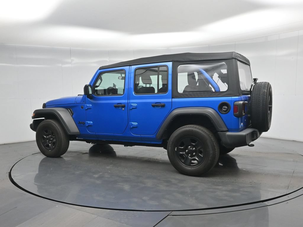 Used 2023 Jeep Wrangler Unlimited Sport AWD/4WD image 4