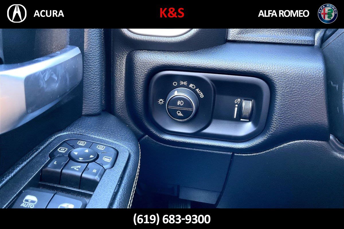 Used 2026 RAM 2500 Big Horn AWD/4WD image 34