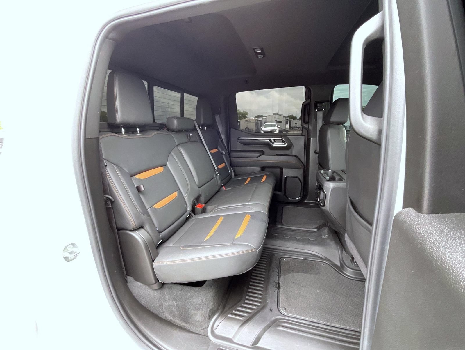 Certified 2024 GMC Sierra 1500 AT4 w/ Technology Package AWD/4WD image 20