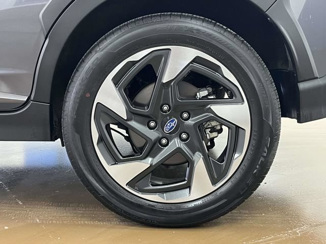 Used 2024 Subaru Crosstrek 2.5i Limited w/ Crosstrek Mirror Package AWD/4WD image 13