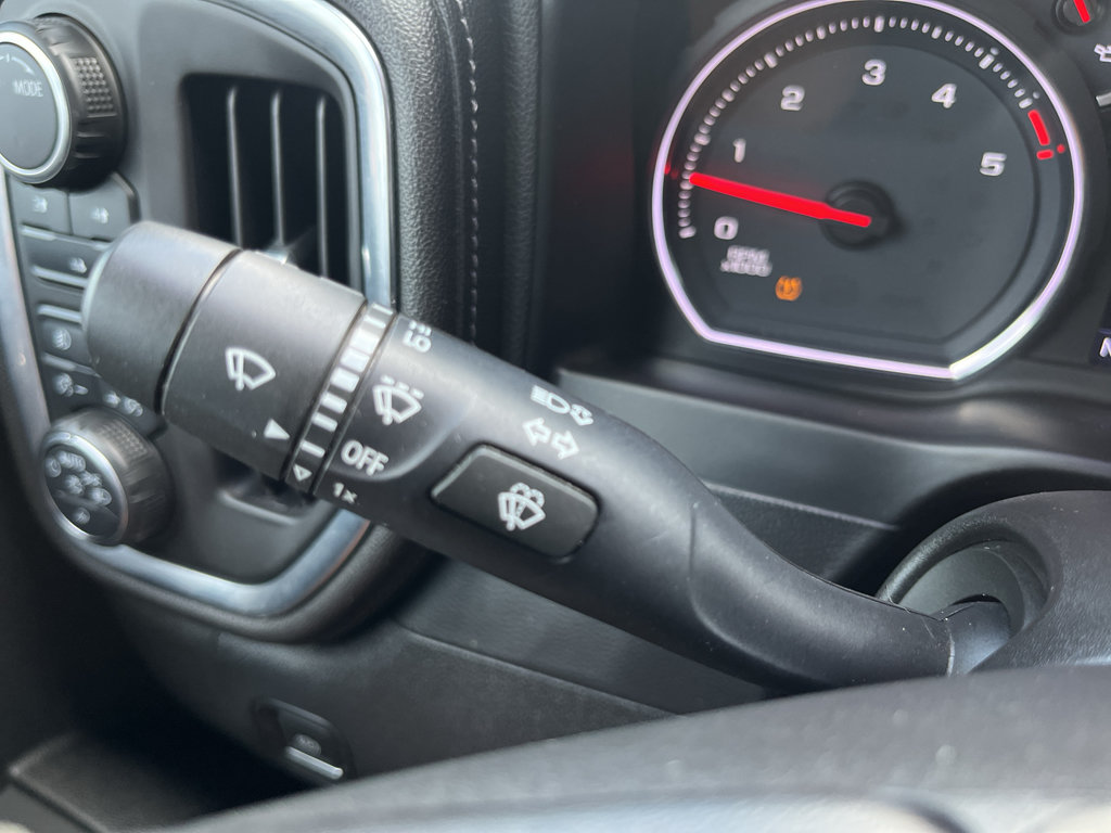 Used 2020 Chevrolet Silverado 2500 LT w/ All Star Edition AWD/4WD image 18