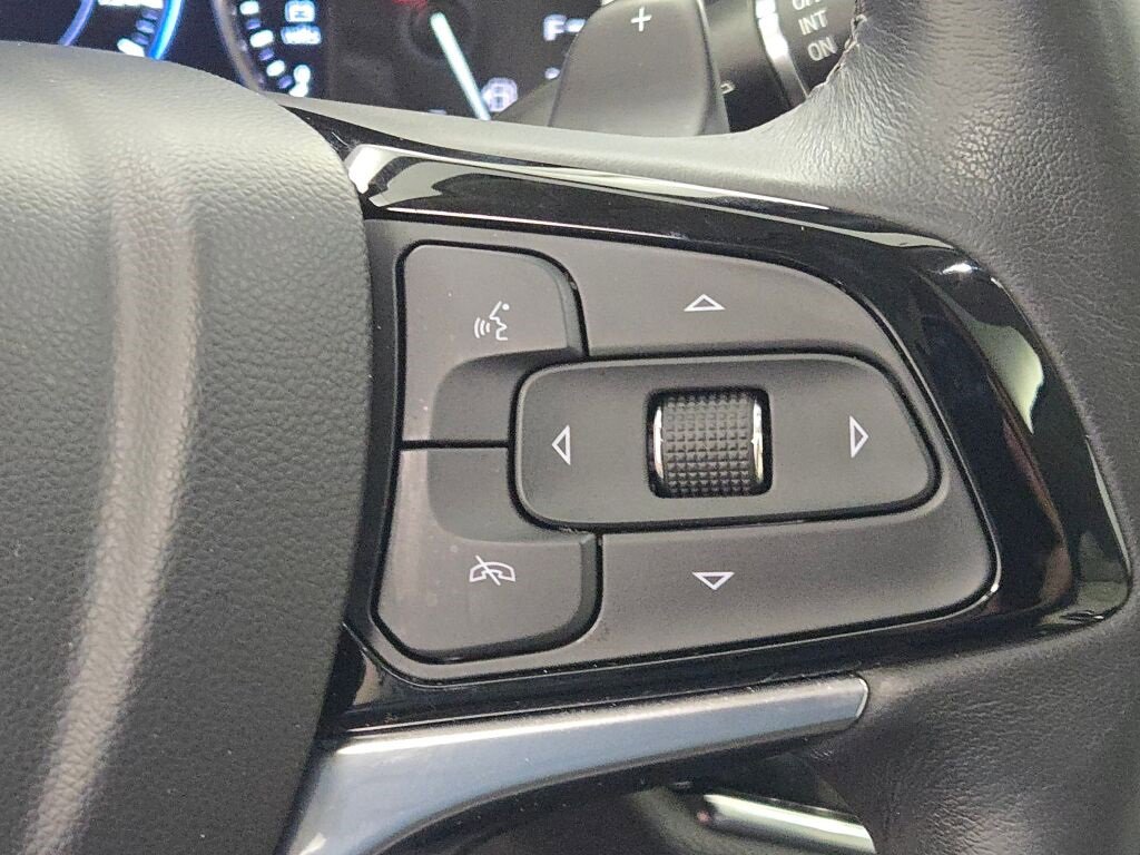 Used 2022 Buick Enclave Avenir w/ Avenir Technology Package image 36