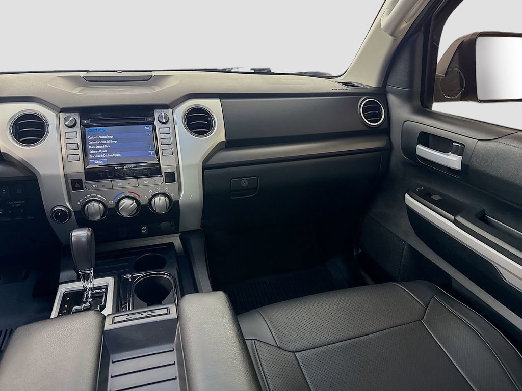 Used 2018 Toyota Tundra SR5 image 19