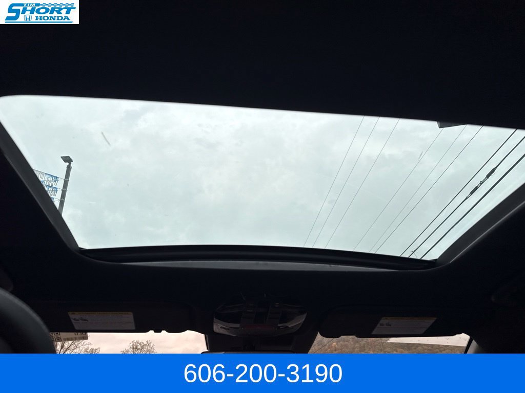 Used 2025 Kia K4 GT-Line w/ GT-Line Sunroof Package FWD image 13