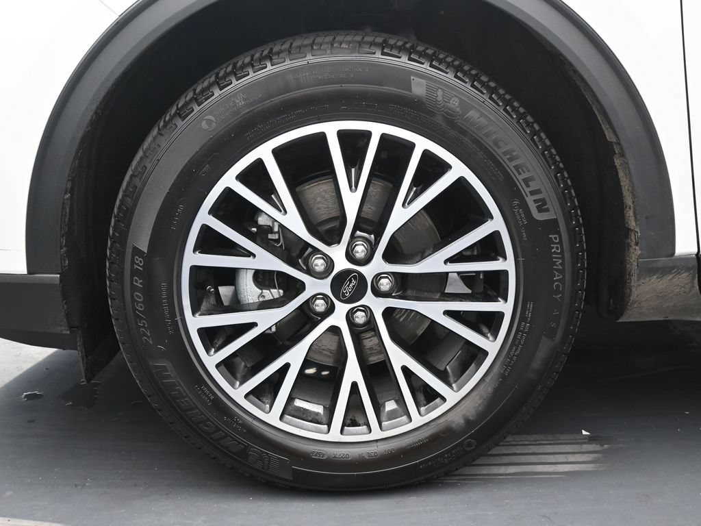 New 2024 Ford Escape SE FWD image 28
